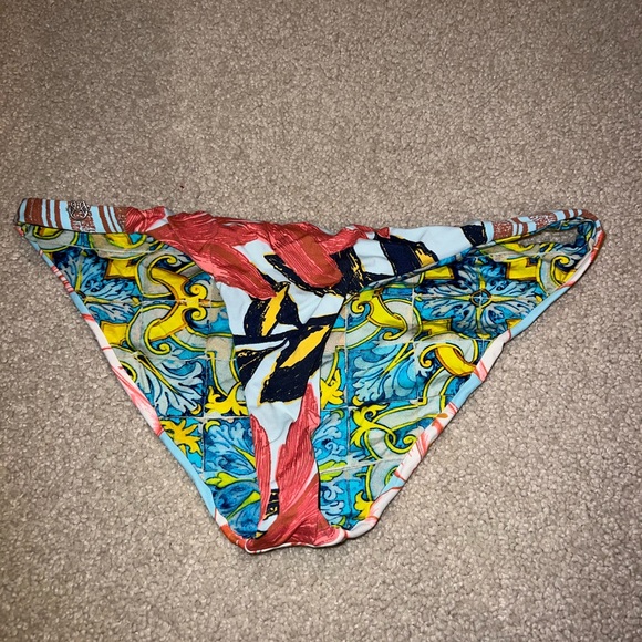 MAAJI REVERSIBLE BIKINI BOTTOMS SIZE S - Picture 1 of 5